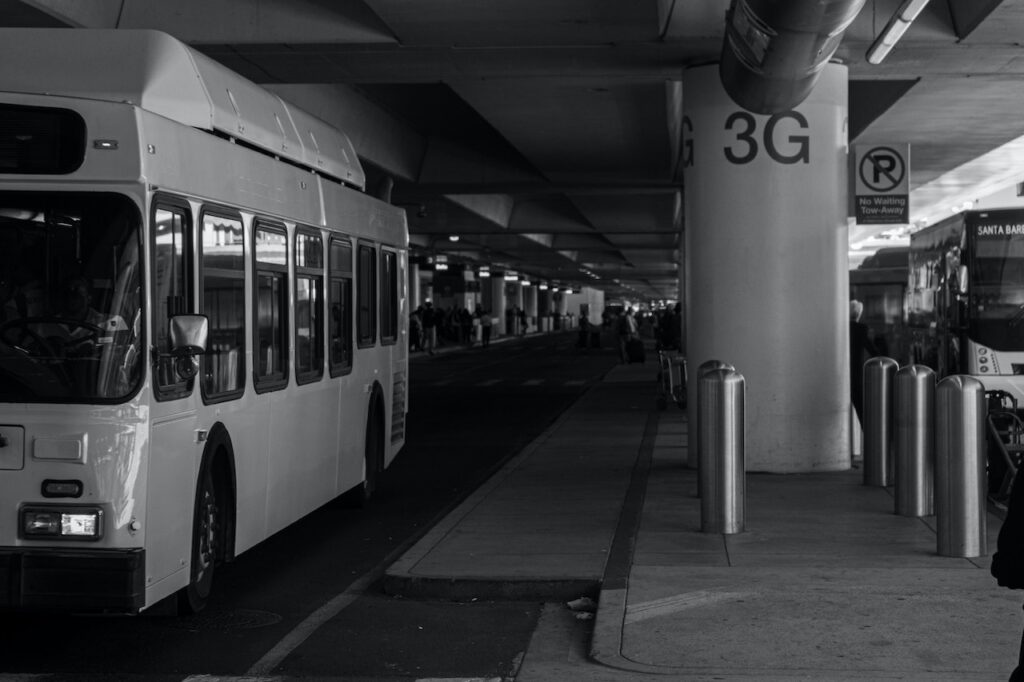 New York Airport service express bus