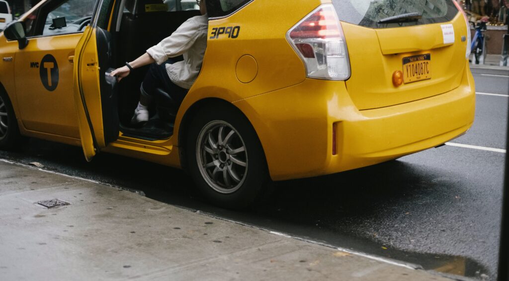 taxi airport nyc