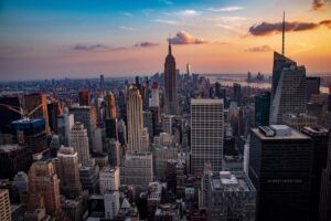 Q. How much are the tolls from EWR to Manhattan?