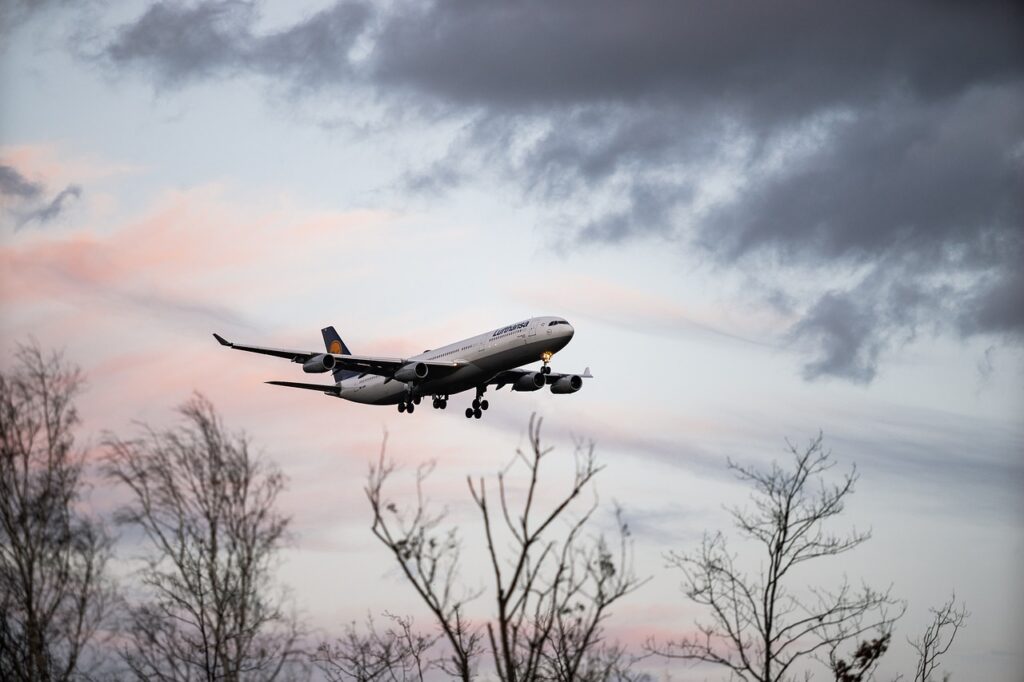 airport pick up laguardia