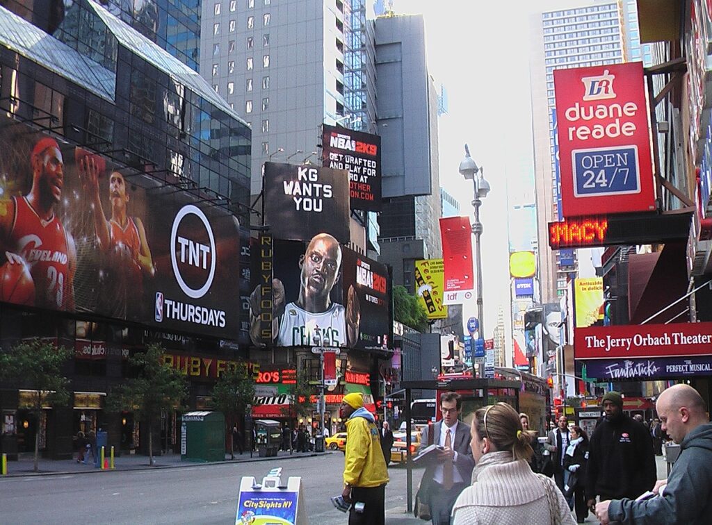 Best Way to Get to Times Square from Newark Airport